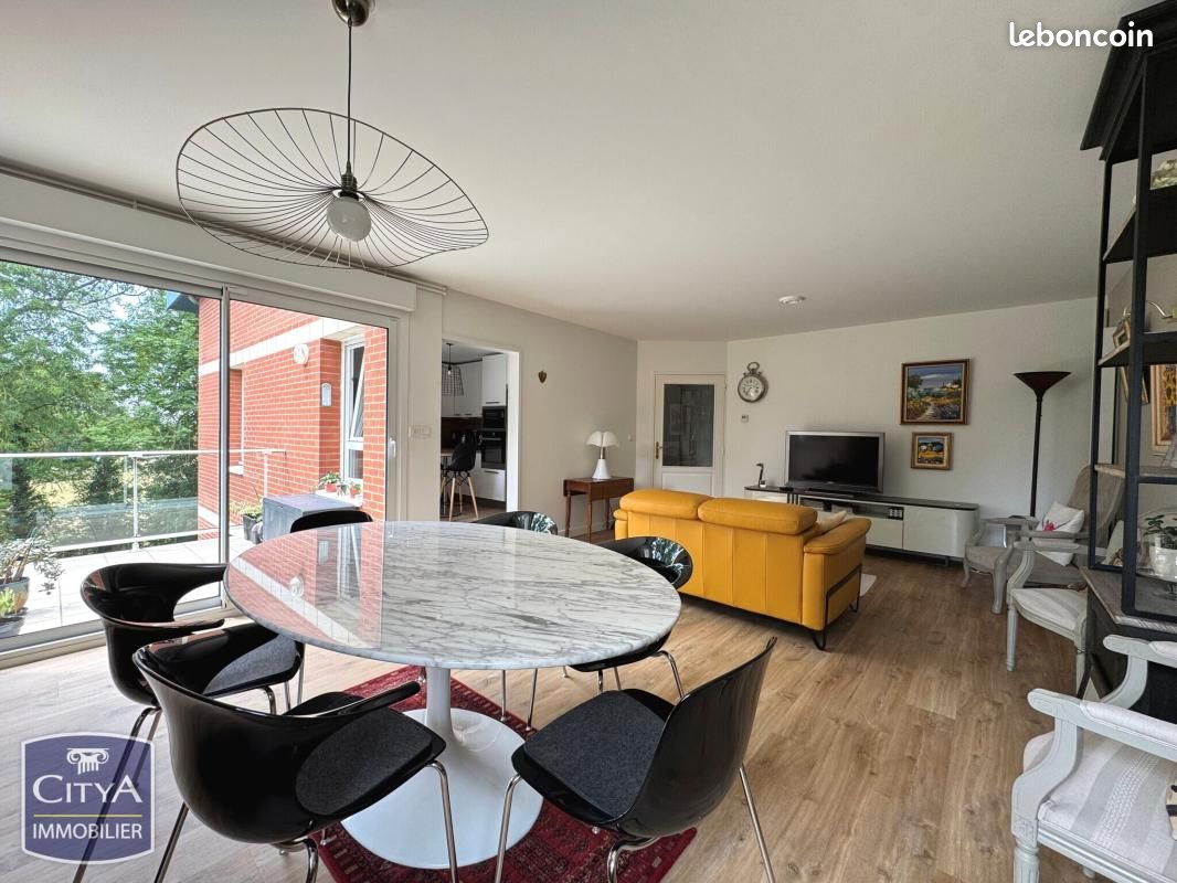 Appartement 4 pièces 102 m² · à Beaurains · 102 m² · 288 000 €