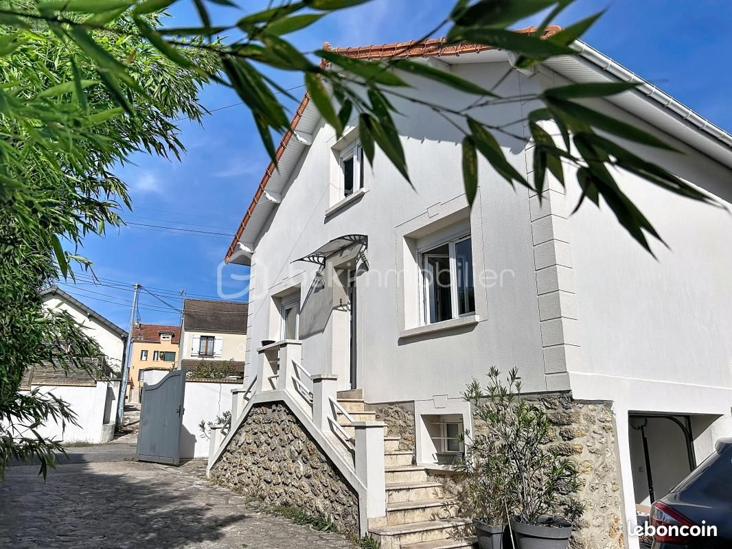 Maison 5 pièces 106 m² · à Corbeil-Essonnes · 106 m² · 278 000 €