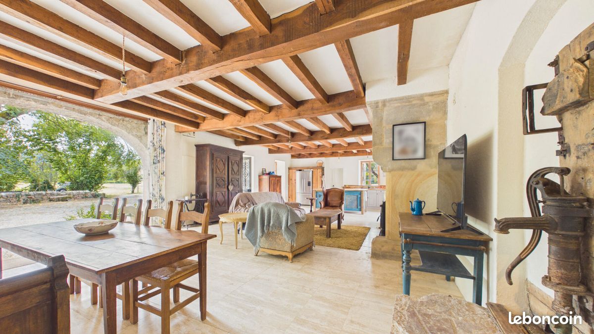 Propriété 8 pièces 300 m² (image 6)