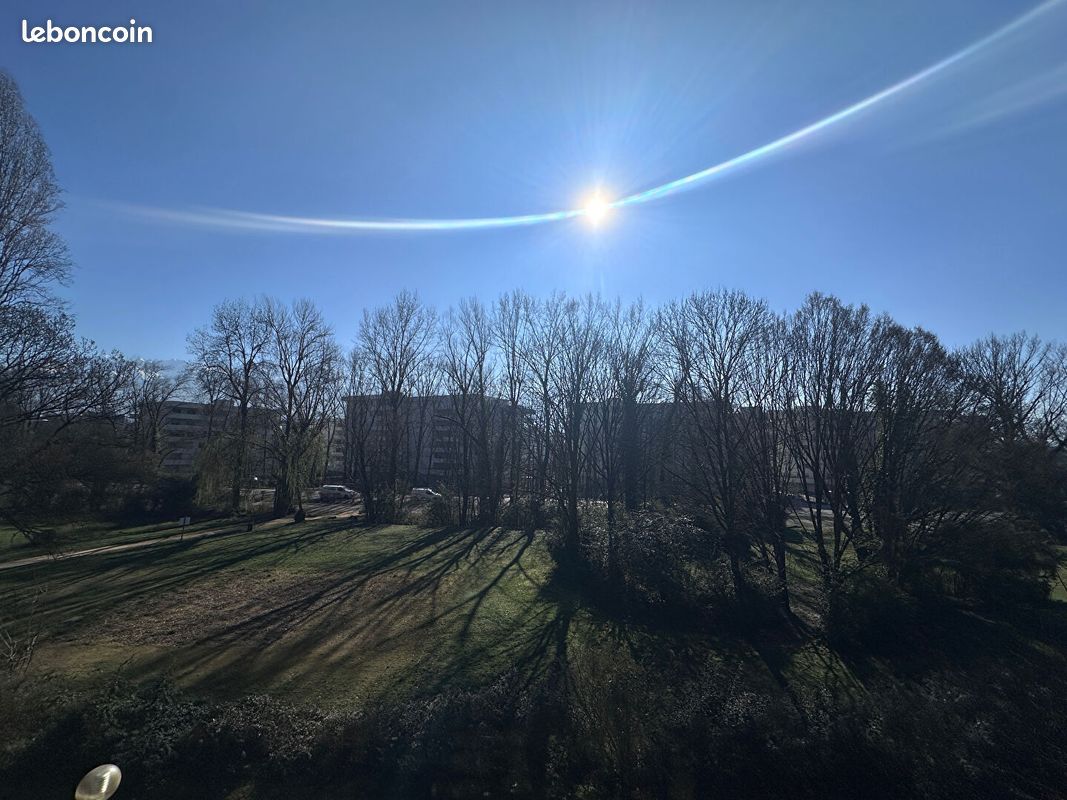 Appartement 4 pièces 80 m² · à Meylan · 80 m² · 180 000 €