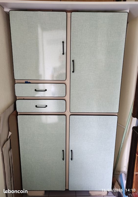Buffet de cuisine en formica vert vintage (image 1)