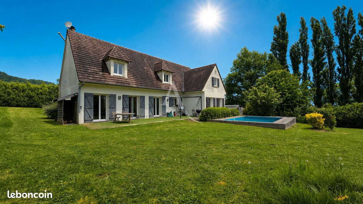 Maison 7 pièces 196 m² · à Hadancourt-le-Haut-Clocher · 196 m² · 524 900 €