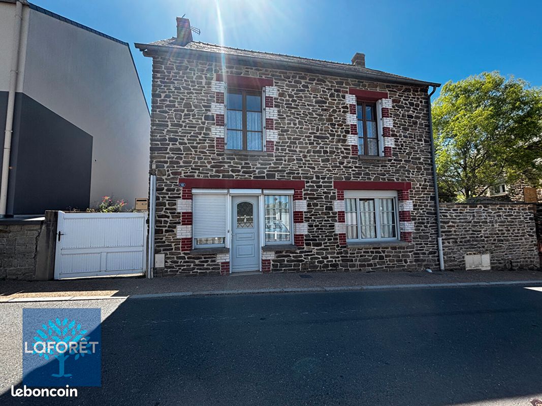 Maison 3 pièces 84 m² · à La Chapelle-Fleurigné · 84 m² · 108 000 €