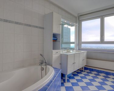 Appartement 580 000 € - 171 m²
