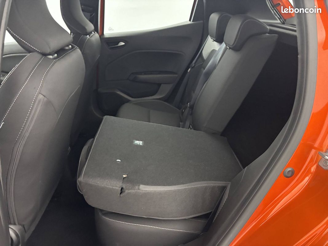 RENAULT Clio E-Tech full hybrid 145 ch GSR2 Evolution (image 29)