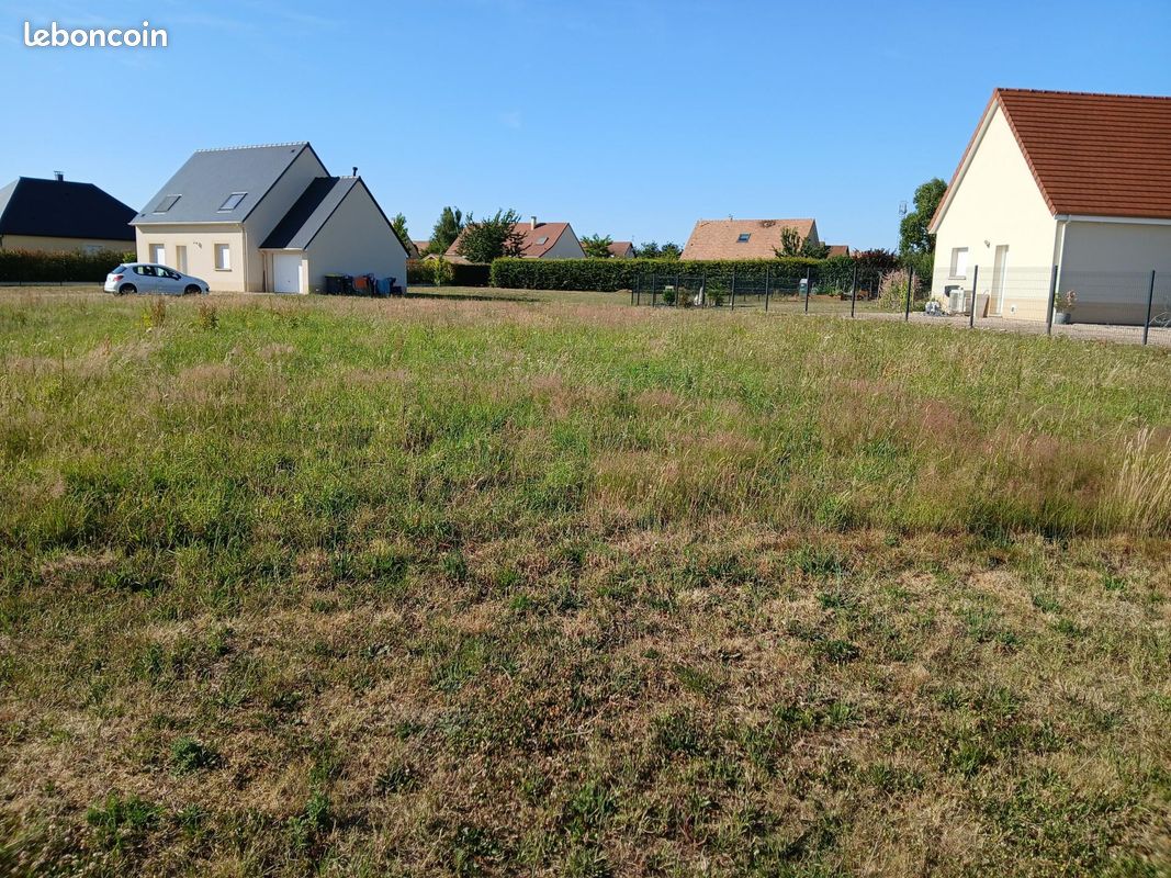 Terrain 1674 m² · à Évreux · 1 674 m² · 59 000 €