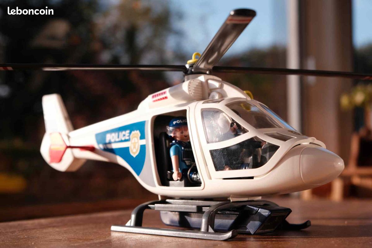 Playmobil hélicoptère police 6921 (image 1)