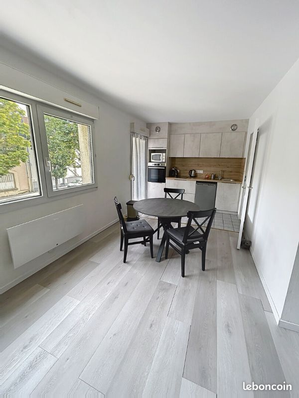 Appartement 1 pièce 33 m² · à Reims · 33 m² · 550 €