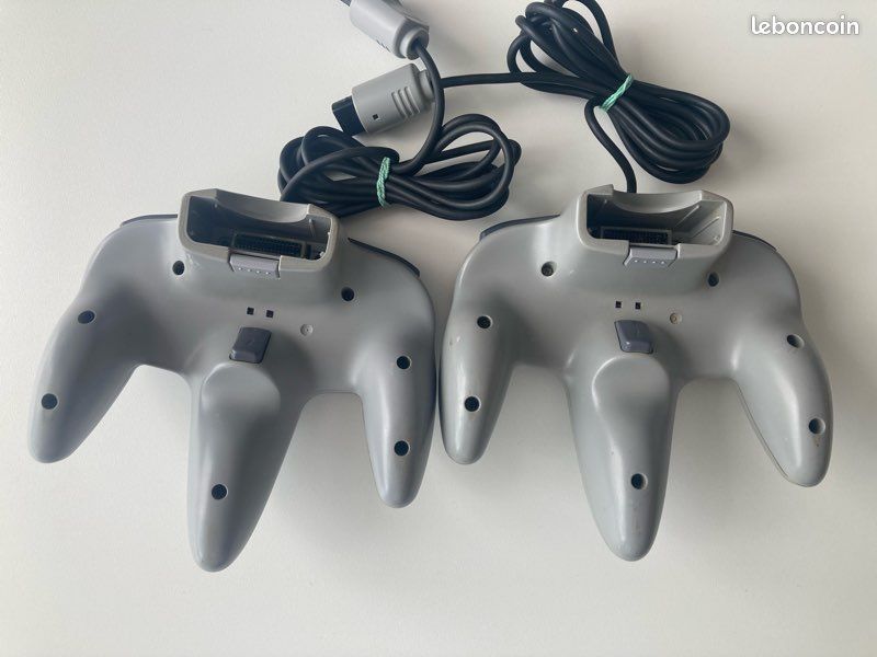 Lot de 2 manettes Nintendo 64 officielles (image 2)