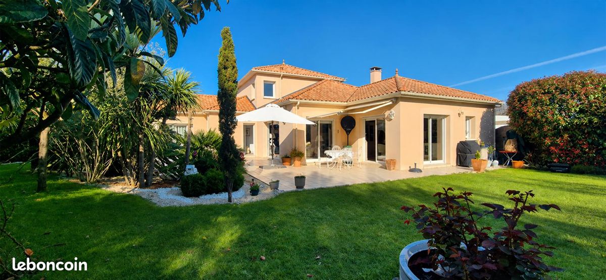 Maison 6 pièces 160 m² · à La Baule-Escoublac · 160 m² · 988 000 €