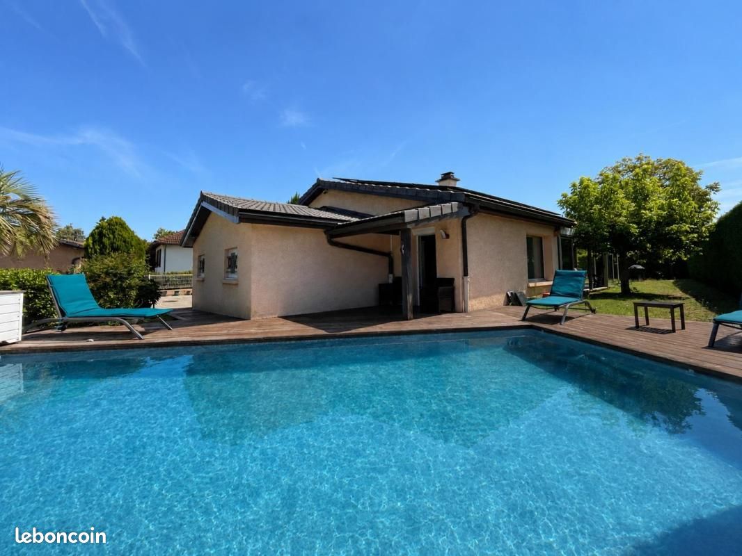 Maison 5 pièces 137 m² · à Genas · 137 m² · 579 000 €