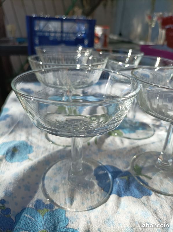 Lot de 6 coupes à champagne / glace vintage (image 1)