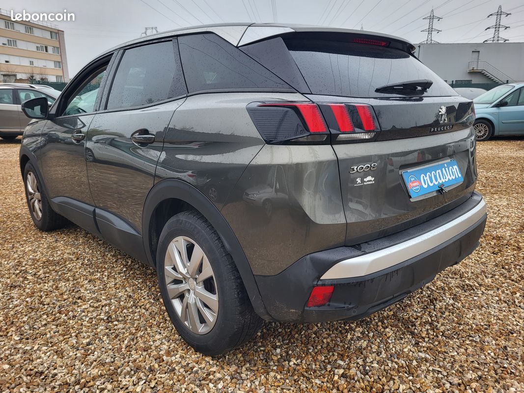 Peugeot 3008 1.6 hdi eat6 120 ch boite auto (image 2)