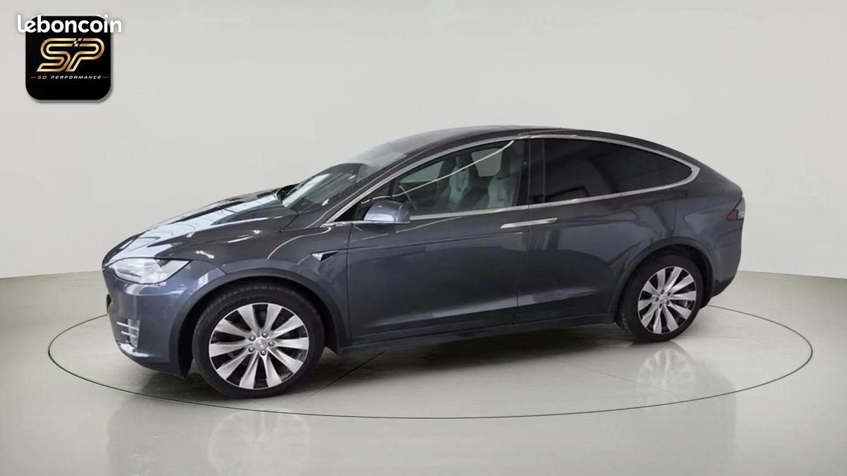 TESLA MODEL X Long Range * 572 ch * 4x4 * Toit Panoramique * Caméra 360° * Autopilot (image 2)