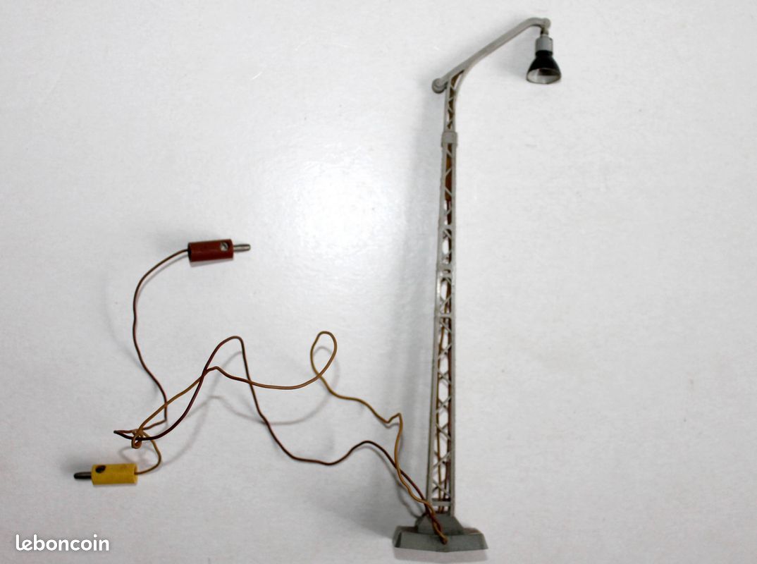 Prix d'un lampadaire d'éclairage public en 2025 | Tarif & Conseil