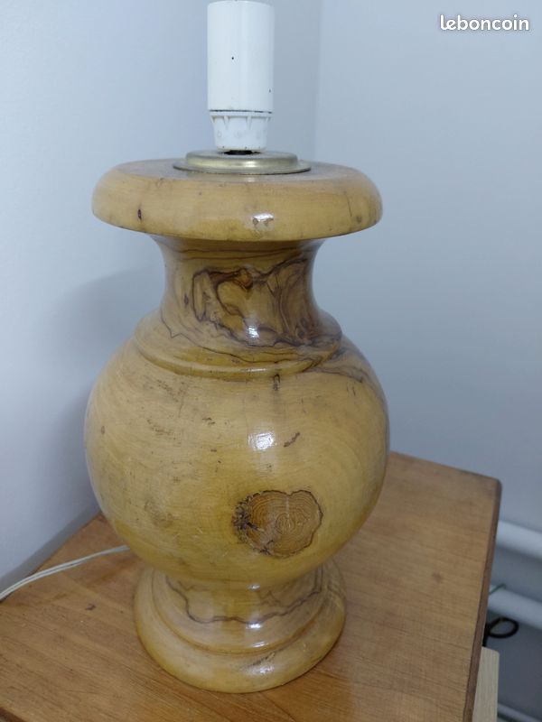 Pied de lampe (image 2)