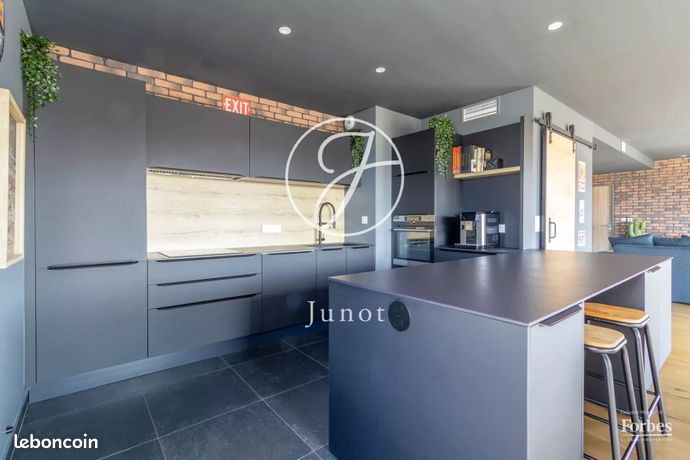 Appartement 5 pièces 155 m² — 7