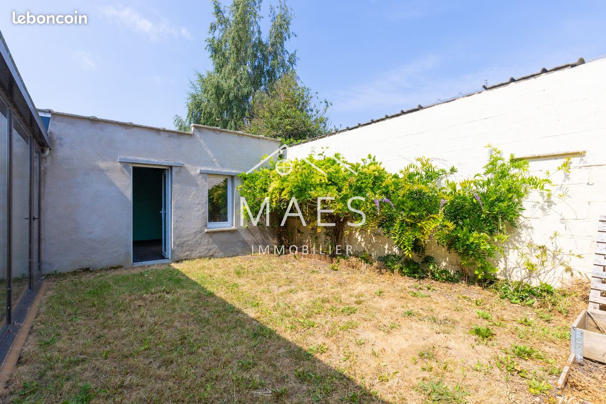 Maison 6 pièces 95 m² · à Saint-André-lez-Lille · 95 m² · 300 000 €