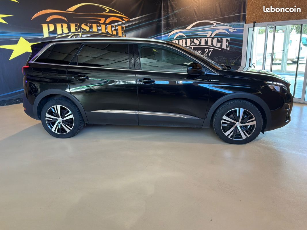 PEUGEOT 5008 BlueHDi 130 CV SS BVM6 GT Line (image 5)