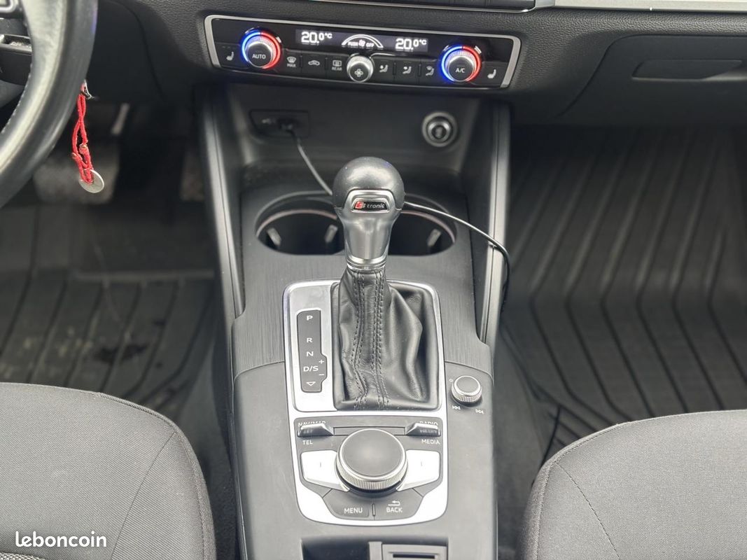 AUDI A3 Sportback 1.5 TFSI -150 cv BV S-Tronic 7 8V SPORTBACK Design PHASE 2 (image 19)