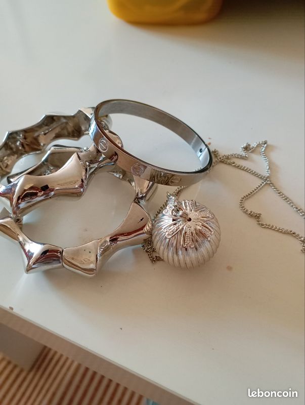Bijoux fantaisie tout neufs (image 1)