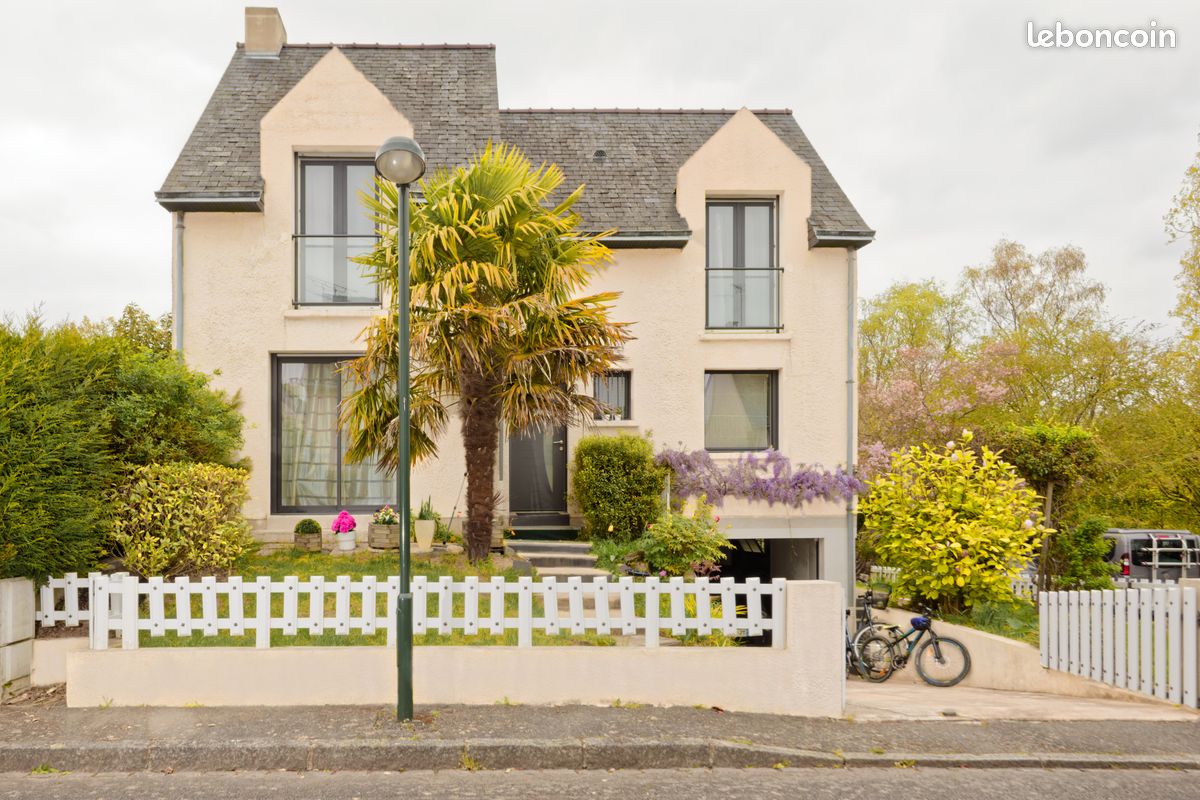 Maison 6 pièces 120 m² · à Chartres-de-Bretagne · 119,9 m² · 319 000 €
