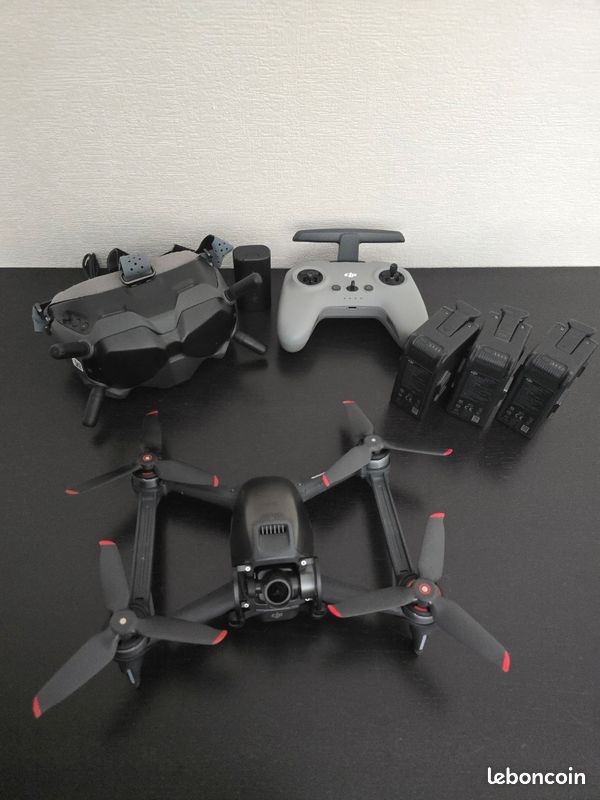 Drone DJI FPV (image 1)