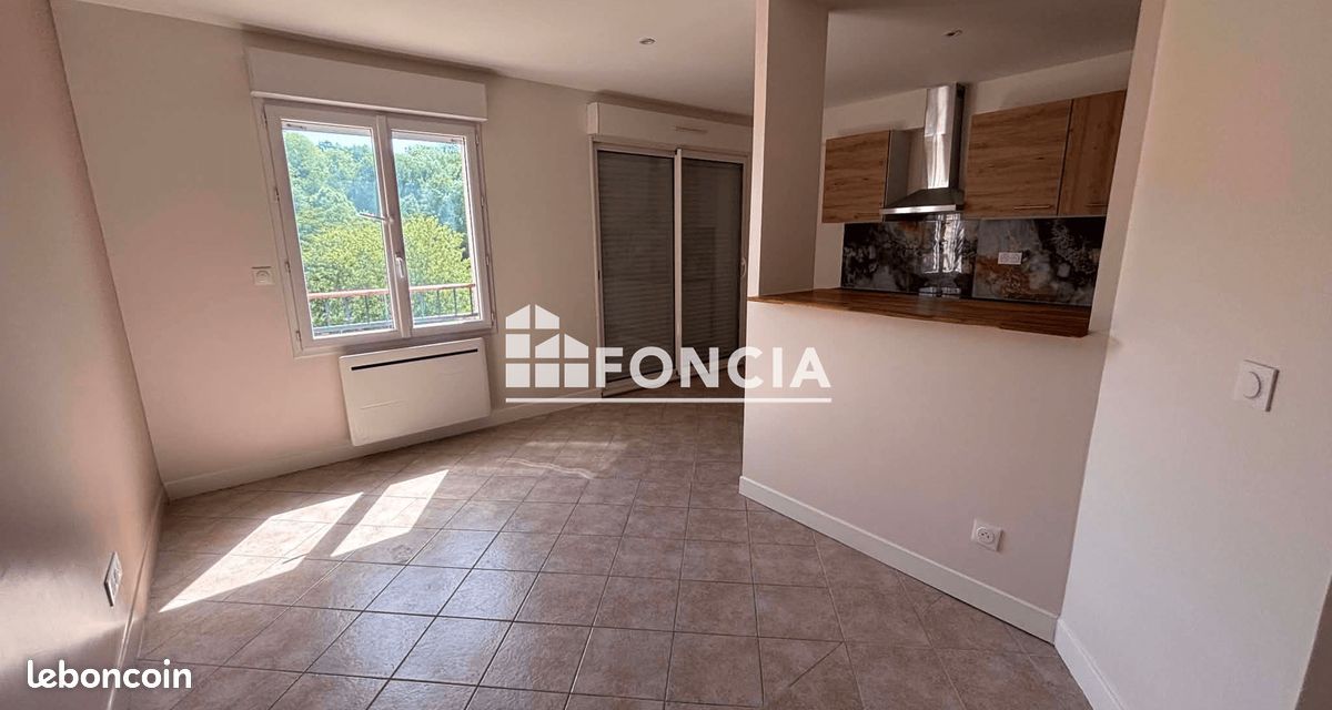 Appartement 2 pièces 40 m² · à Guerville · 40 m² · 750 €