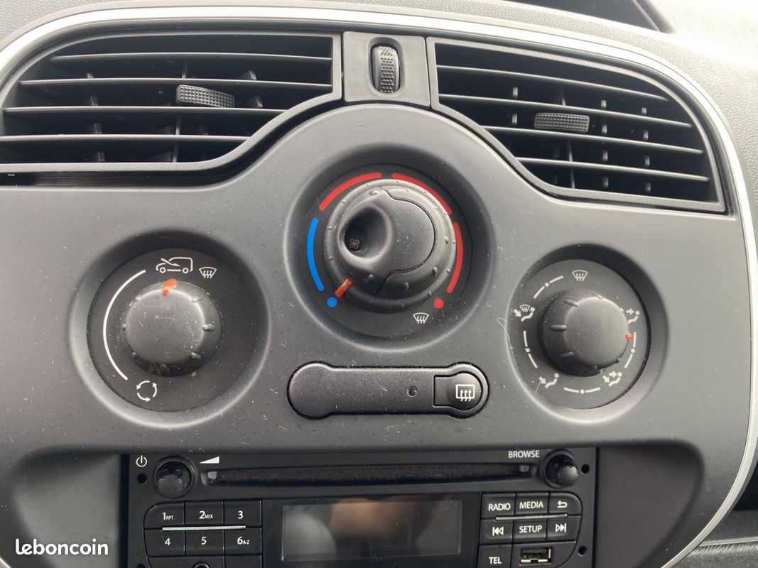 Renault Kangoo Express (2) Standard dCi 80cv Pack Confort (image 13)