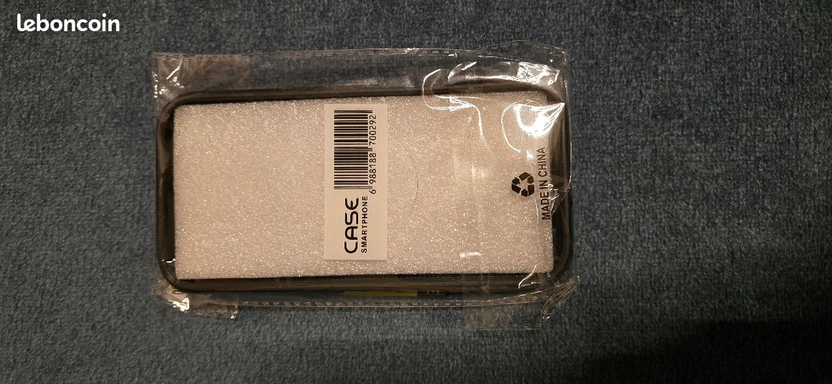 Coque iphone 16 pro (image 3)