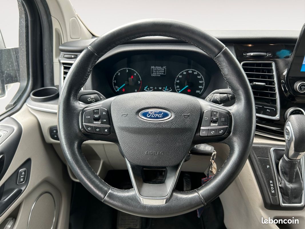 Ford tourneo custom combi 290 2.0 tdci 170 l1h1 bva start-stop - 8 places (image 4)