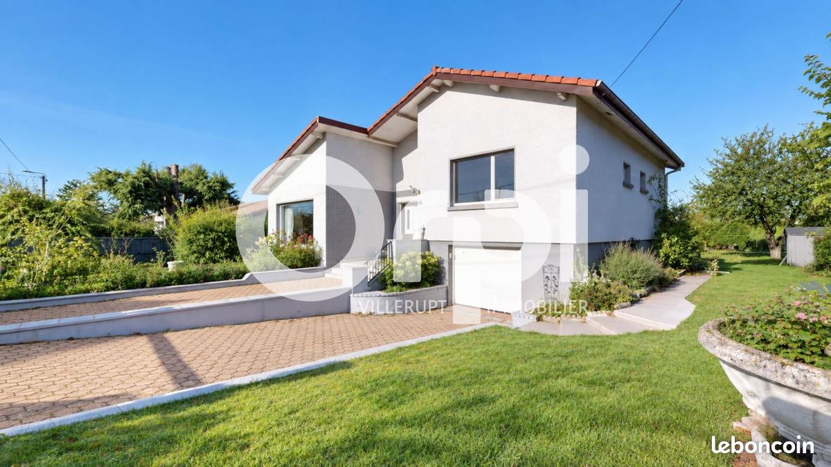 Maison 4 pièces 106 m² · à Thil · 106 m² · 317 000 €