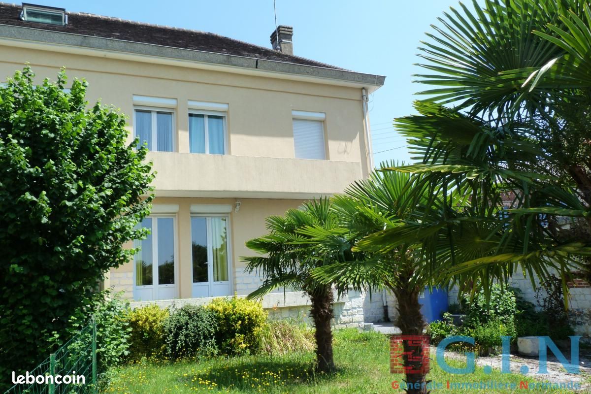 Maison 5 pièces 94 m² · à Duclair · 94 m² · 183 000 €