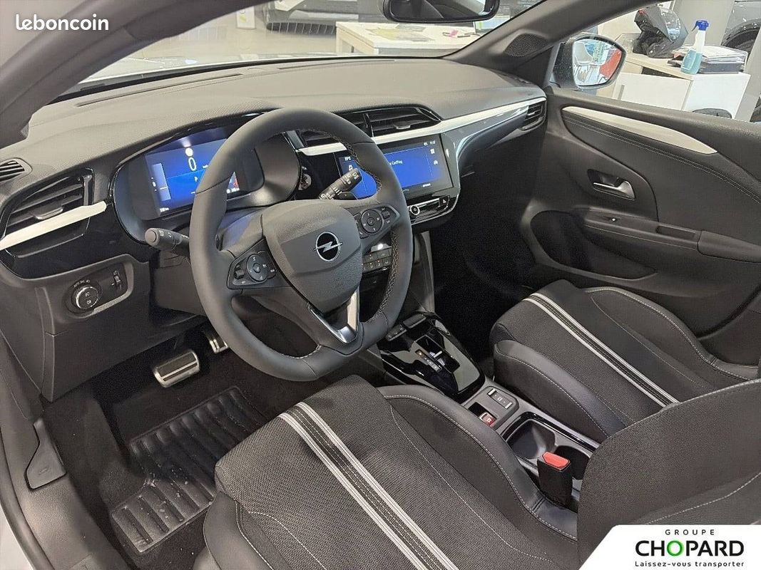 OPEL Corsa 1.2 Turbo Hybrid 110 ch e-DCT6 GS (image 24)