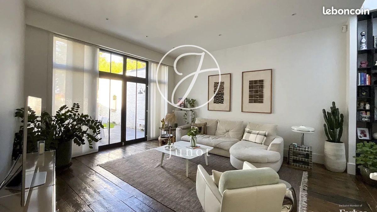 Maison 5 pièces 158 m² · à Mouvaux · 158 m² · 750 000 €