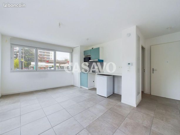 Studio 1 pièce 27 m²