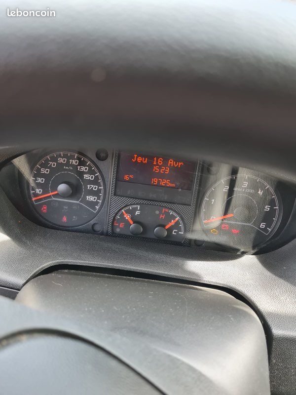 Camping-car sunlight 2020 base Fiat ducato (image 3)