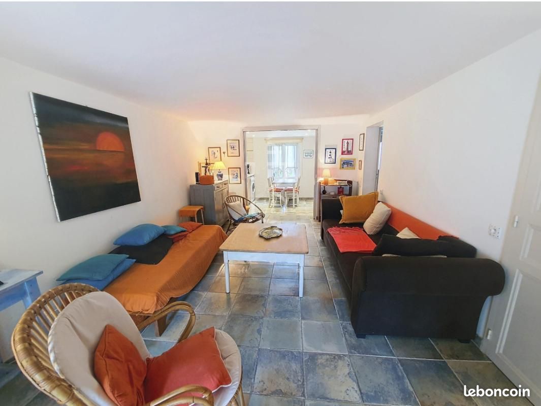 Maison 6 pièces 179 m² · à Locmiquélic · 179 m² · 1 250 €