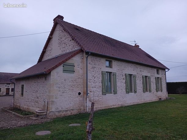 Propriété 5 pièces 145 m²