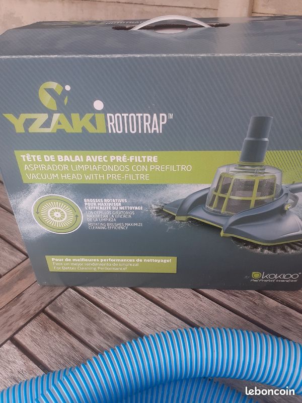 Tête de balai pour nettoyage fond piscine (image 1)