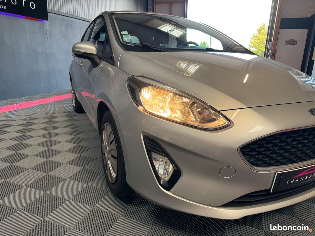 Ford FIESTA 1.0 ECOBOOST 100CH TREND 5P - APPLE CARPLAY / ATTELAGE / RADARS DE RECUL (image 9)