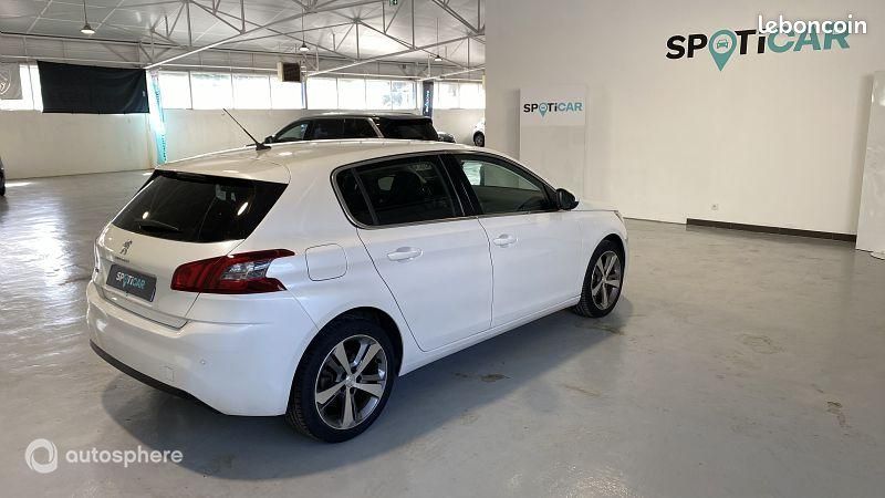 Peugeot 308 1.5 BlueHDi 130ch S&S Allure EAT8 (image 2)