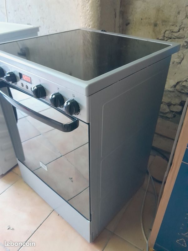 Cuisinière vitrocéramiques Faure (image 4)