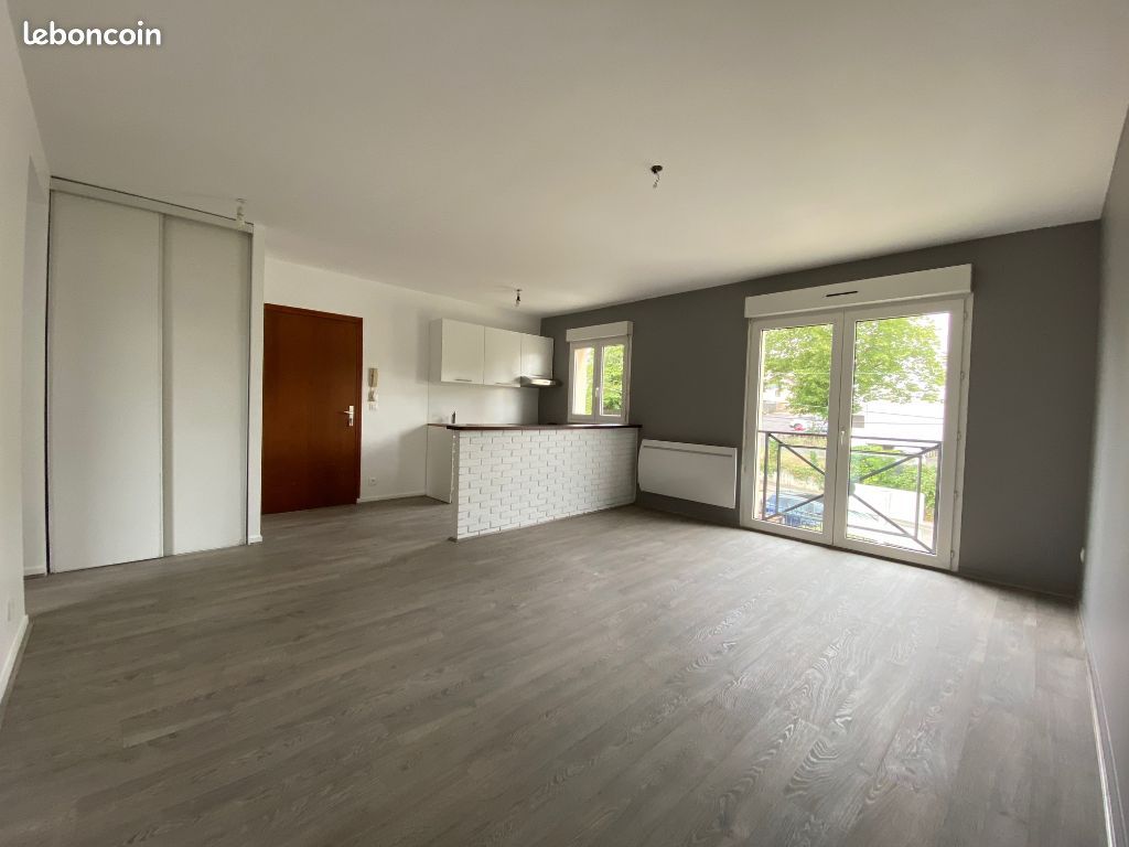 Appartement 2 pièces 45 m² · à Épône · 45 m² · 836 €/mois