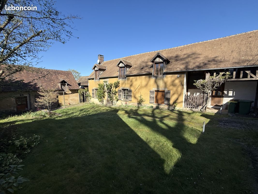 Maison 10 pièces 250 m² · à Gambais · 250 m² · 572 000 €