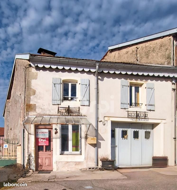 Maison 4 pièces 83 m² · à Lamarche · 83 m² · 21 000 €