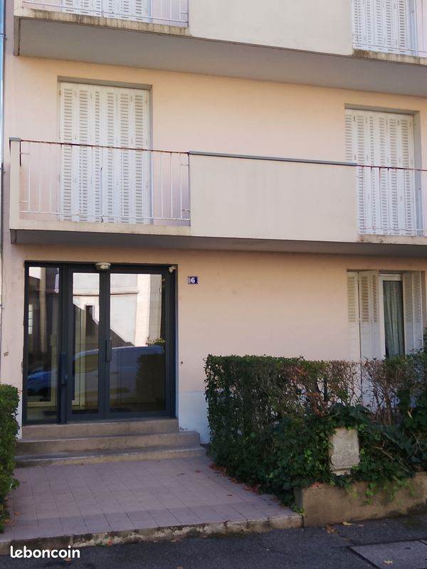 Appartement 2 pièces 45 m² · à Vichy · 45 m² · 560 €/mois