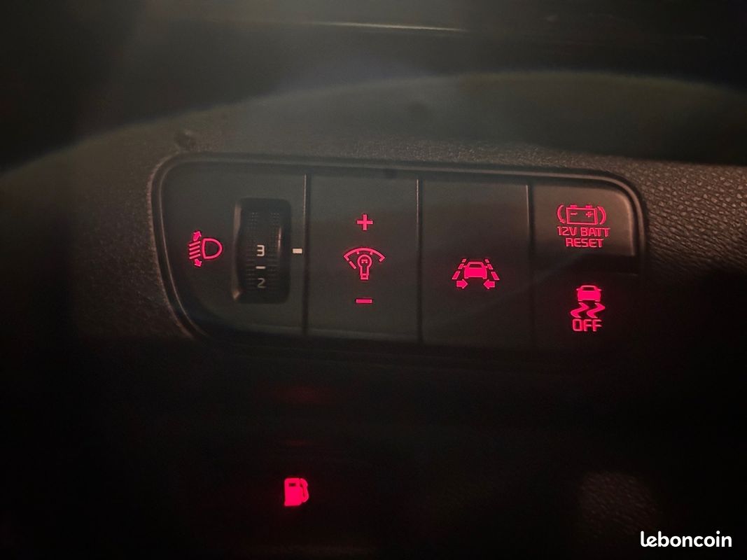 KIA NIRO BUSINESS 1.6 GDi Hybride Rechargeable 141 ch DCT6 Active Business (image 23)