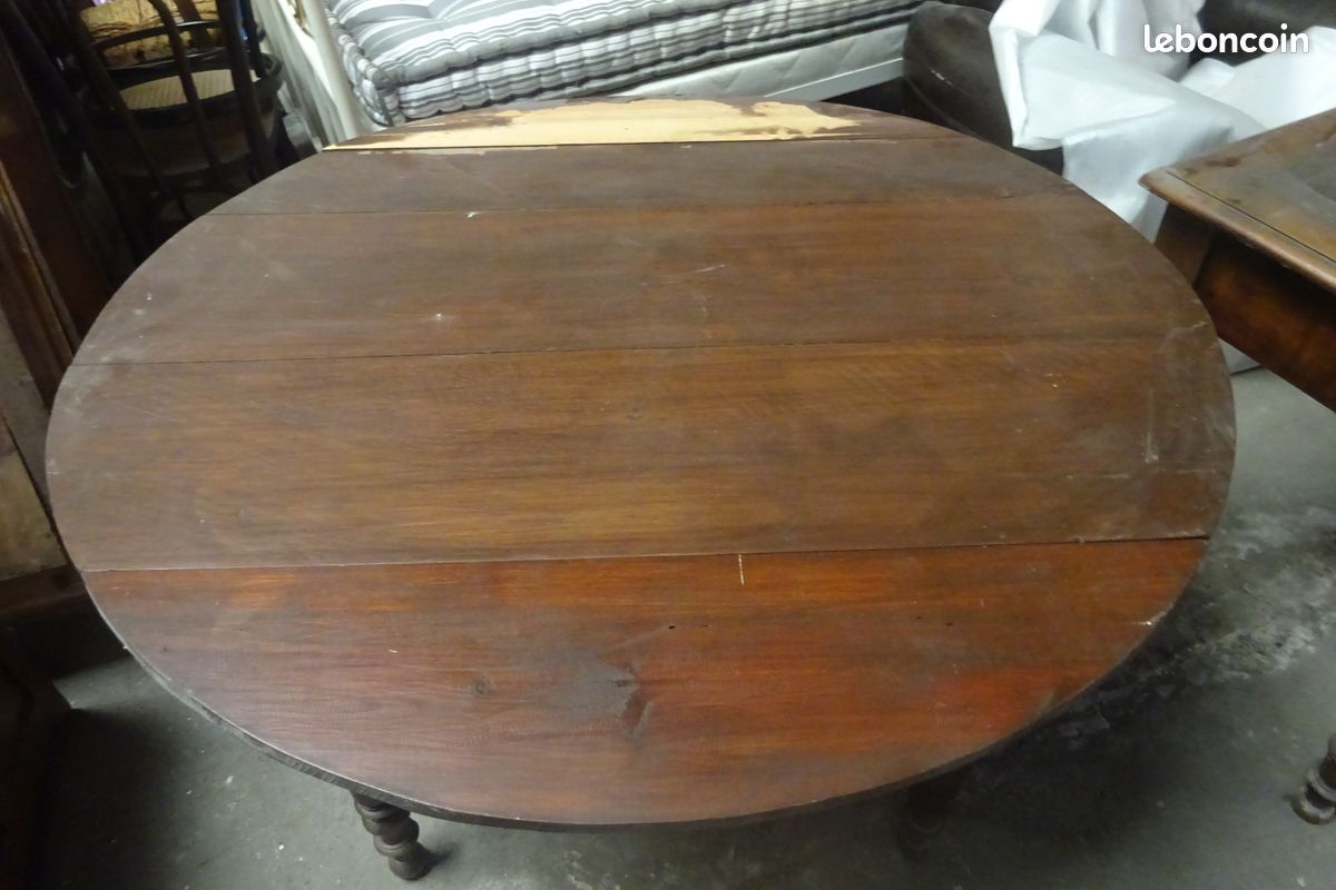 Table ronde (image 1)