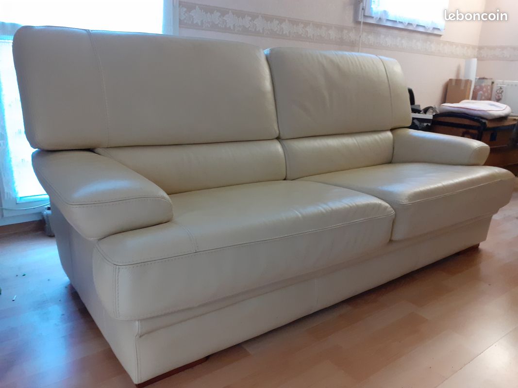 Vend canapé cuir beige (image 1)